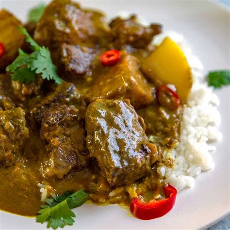 A Brief History of Curry: Tracing the Origins of this Magical Dish
